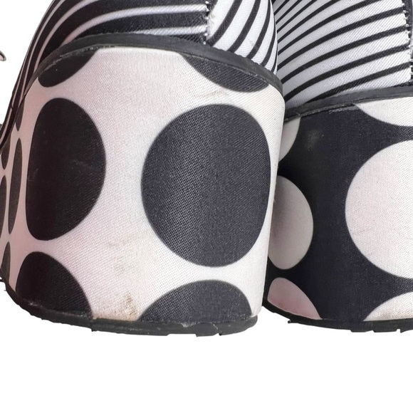 HOT CHOCOLATE DESIGNS  Chocolaticas Op Art Mary Jane Platforms - Picture 11 of 16
